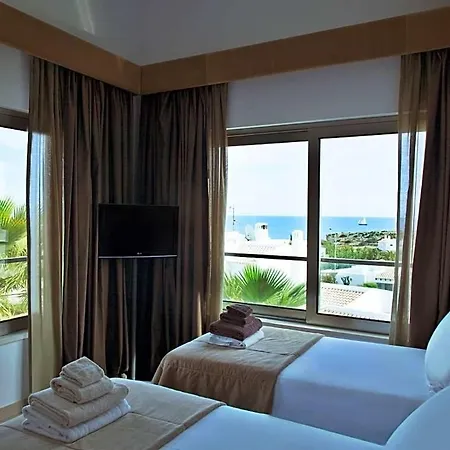 فيلة Sao Rafael Sleeps 6 With Pool And Air Con